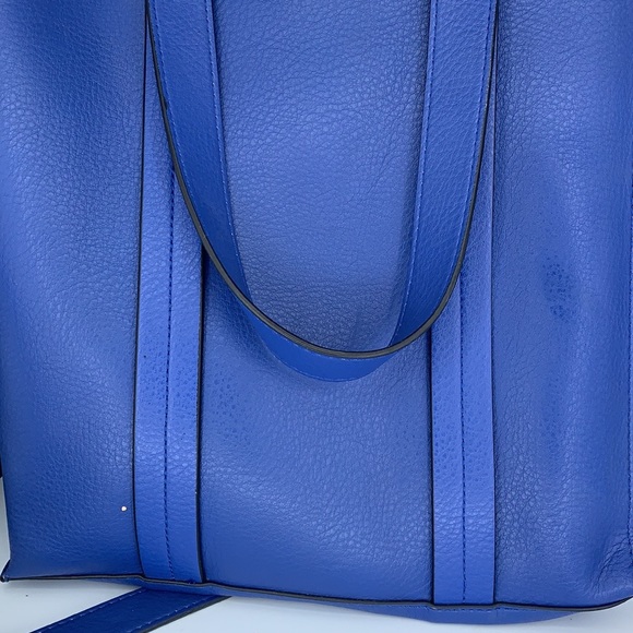 Zara cobalt blue vegan leather tote bag that comes with long strap - Picture 8 of 10